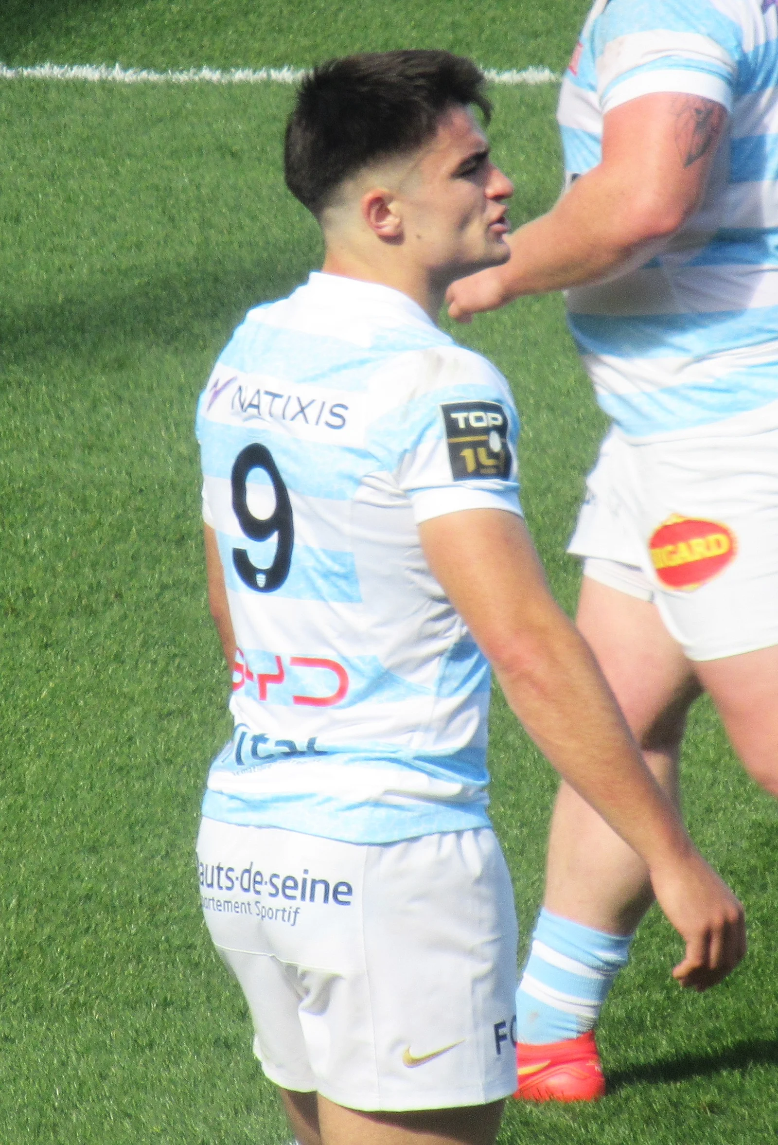 Nolann Le Garrec lors du match de Top 14 RC Vannes vs Racing 92, le 5 octobre 2024.