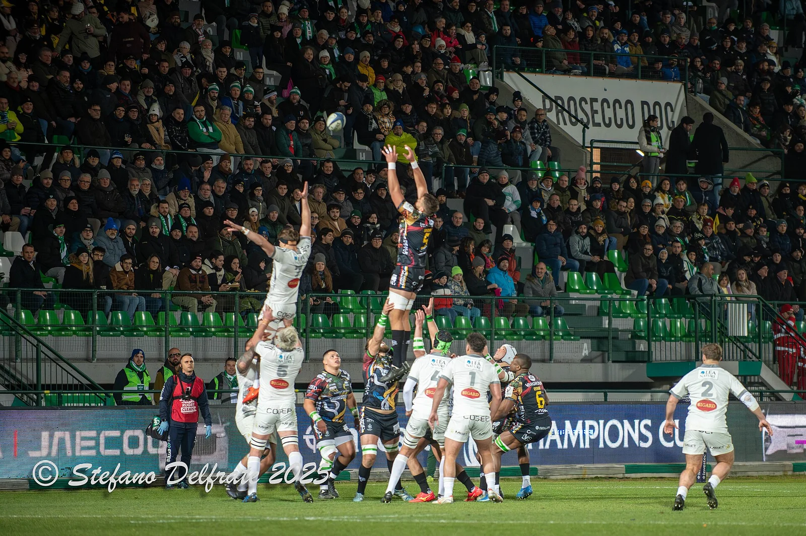 Match de Champions Cup 2024-2025 entre le Benetton Rugby et le Stade Rochelais, le 18 janvier 2025.